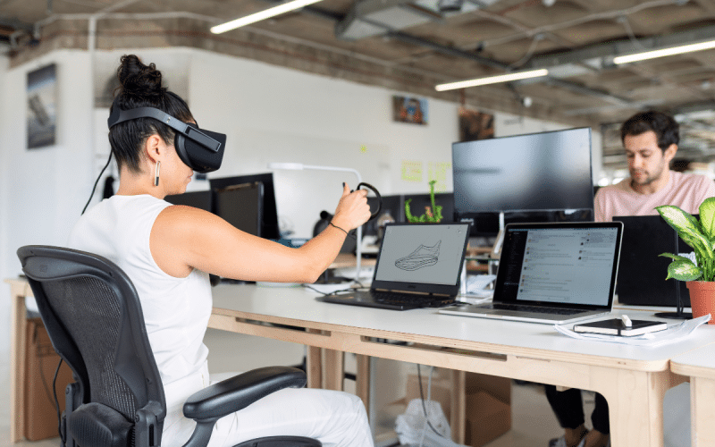 Unleash Innovation in your Business with Expert Support and Funding