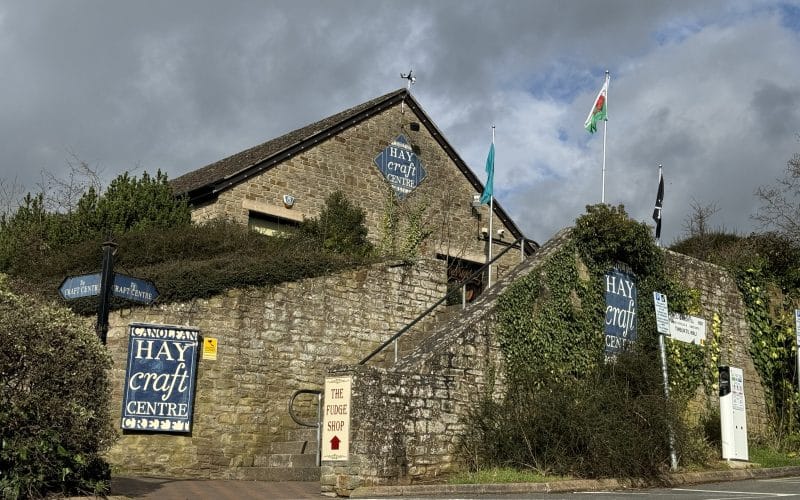 St Michael’s Hospice Open new shop in Hay-on-Wye