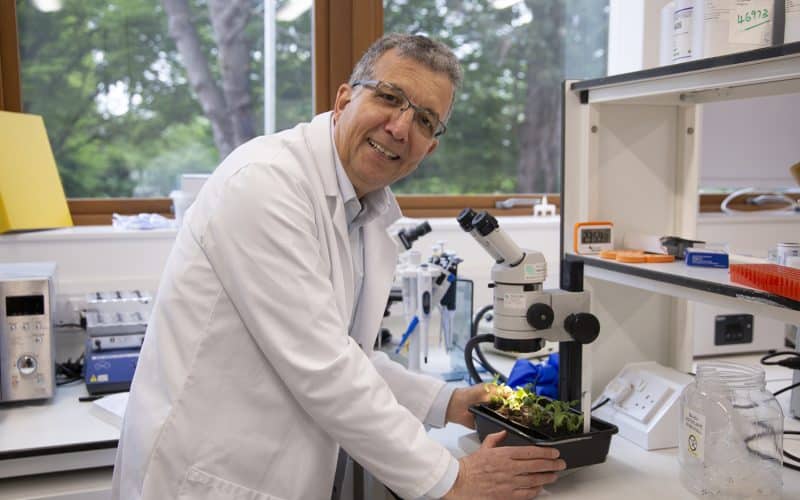University Event Raises Awareness of the Importance of Plants in our World